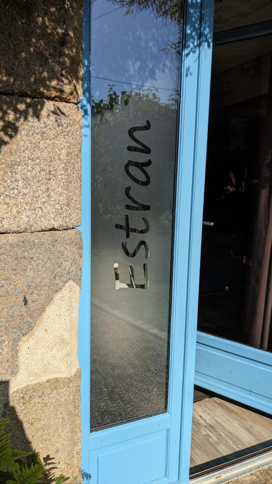קומבור Gites De La Touche Aux Pourvoirs מראה חיצוני תמונה